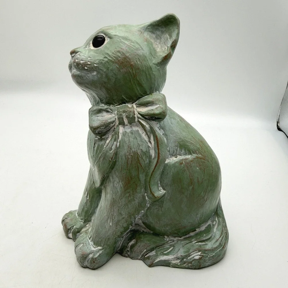 Isabel Bloom Sitting Pretty Cat statue figure concrete wood look kitty figurine